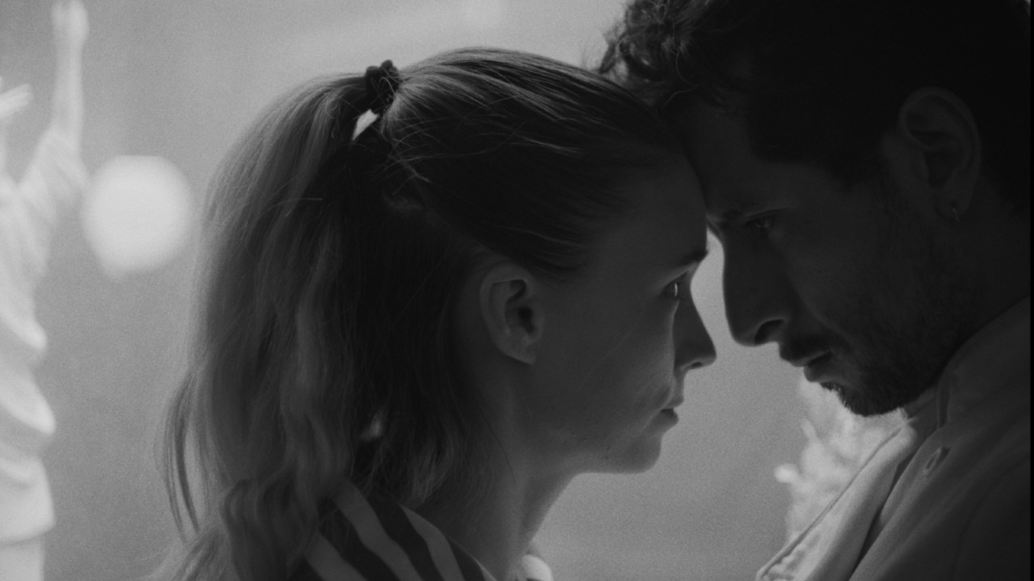 Rooney Mara, Raúl Briones Carmona in 'La Cocina'